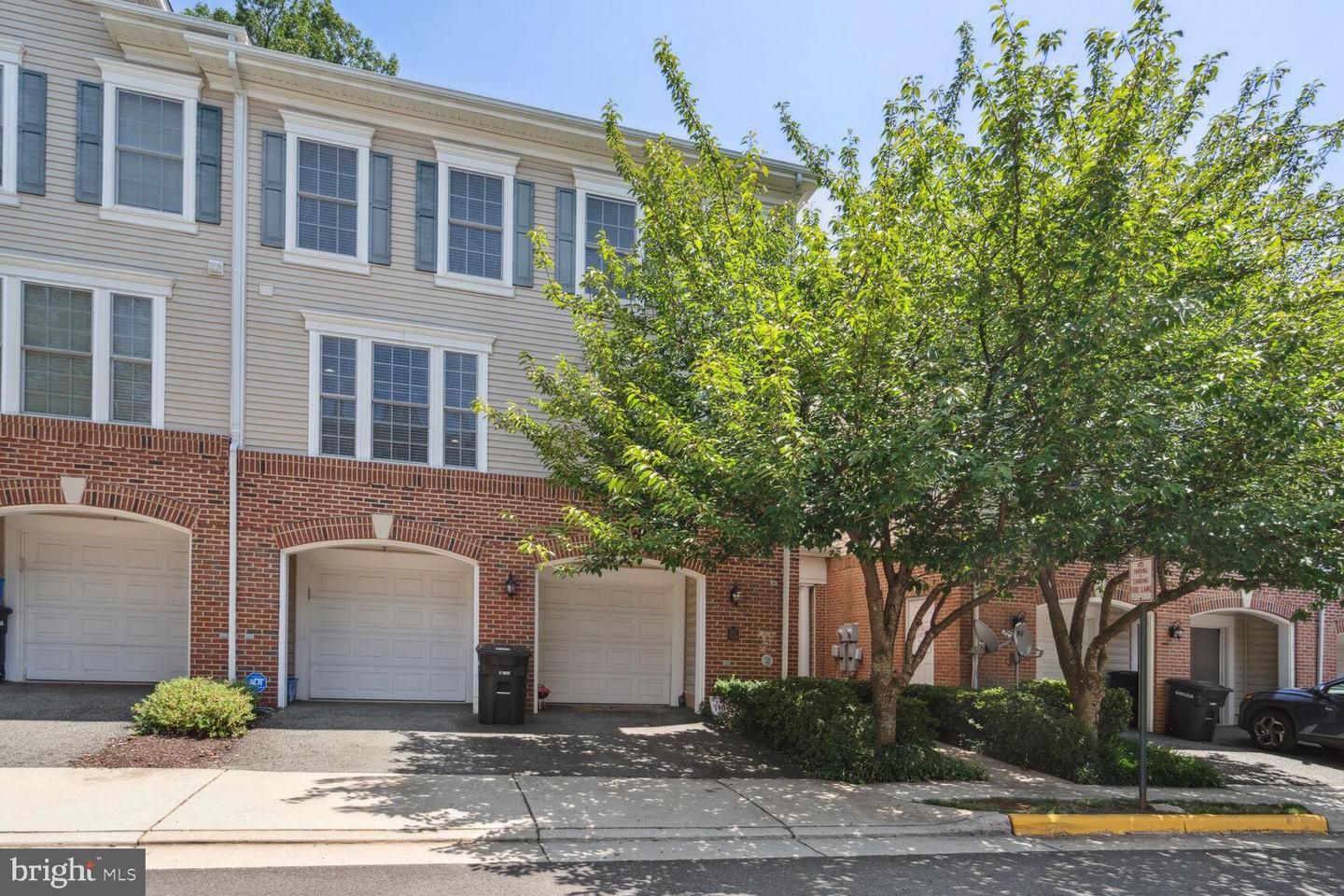 View Alexandria, VA 22306 townhome