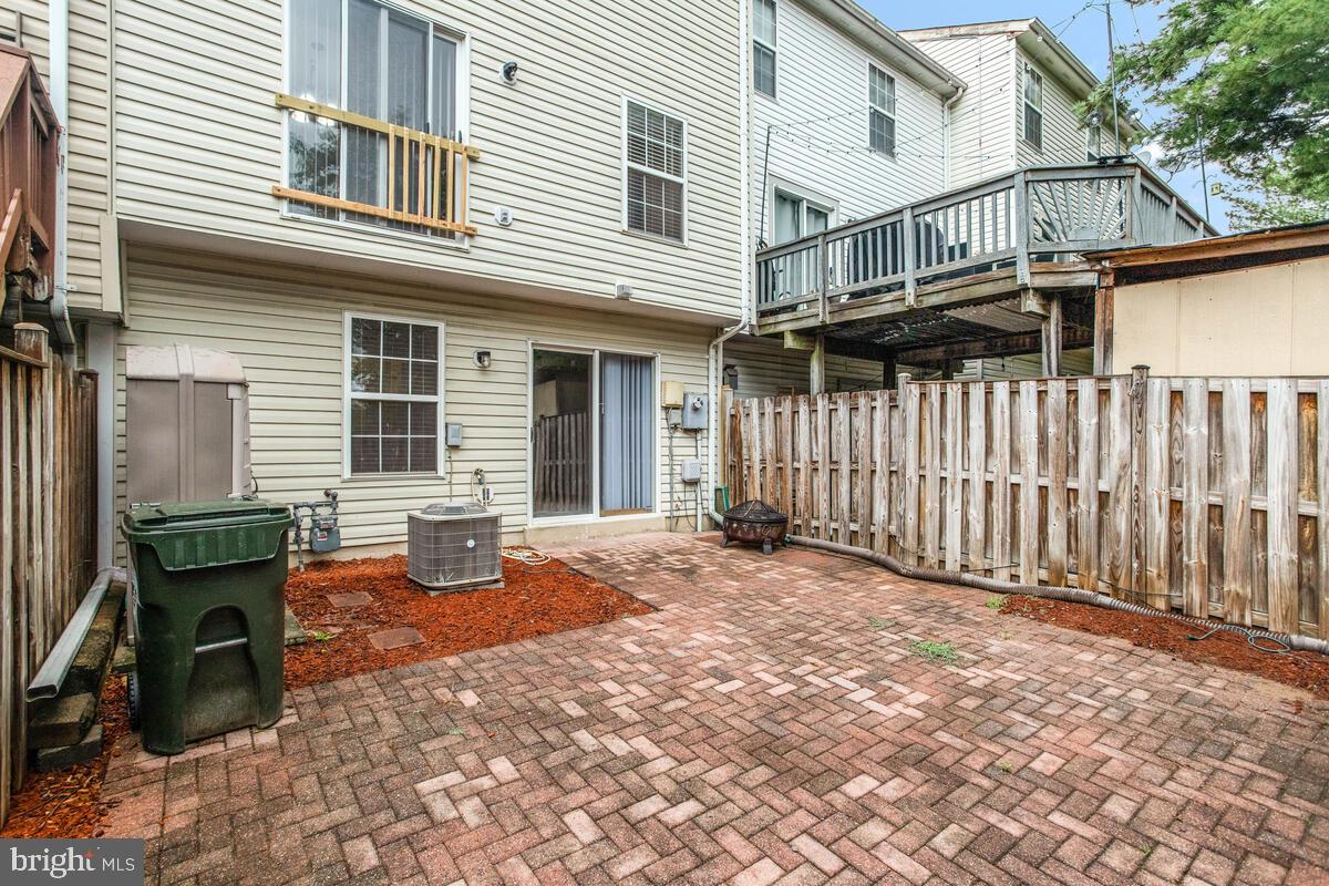 Photo 38 of 39 of 17366 Sligo Loop townhome