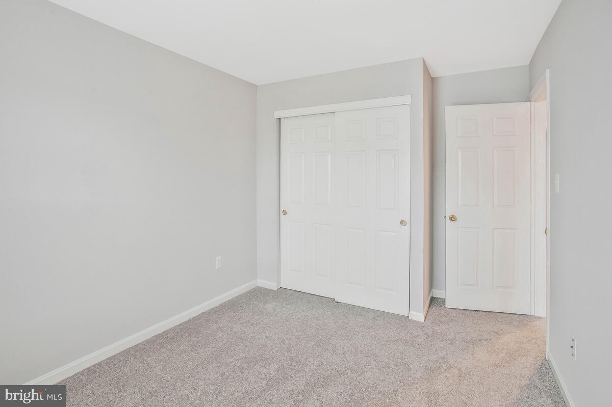 Photo 24 of 39 of 17366 Sligo Loop townhome