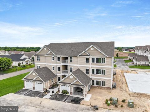 Condominium in Milford DE 5002E Pebble LANE.jpg