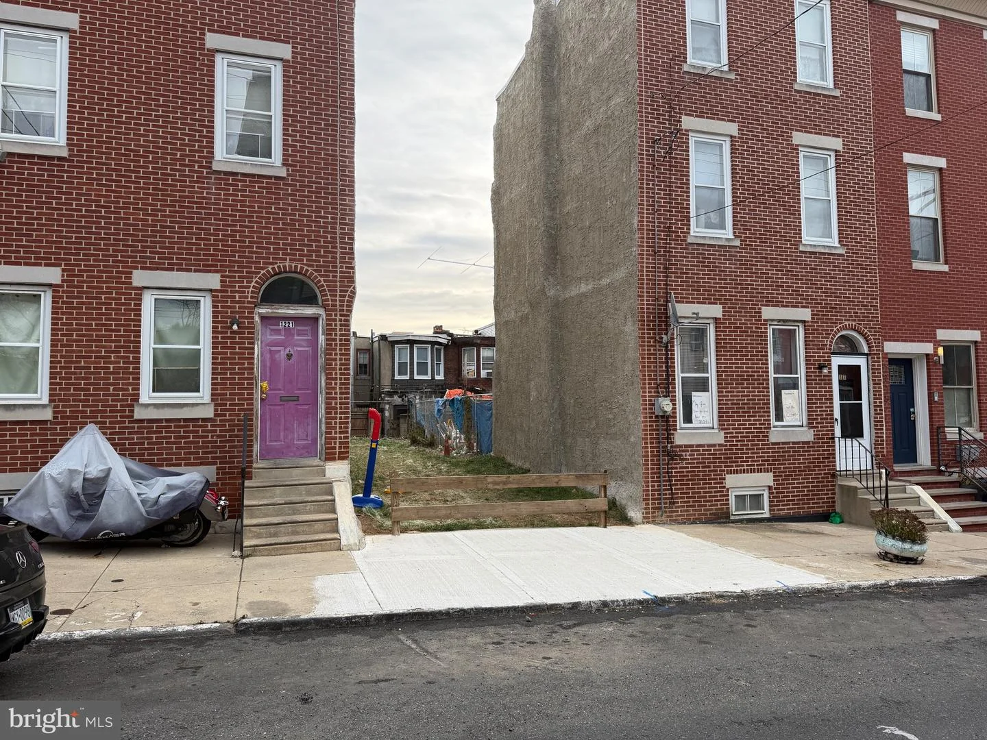 1219 N 25th Street