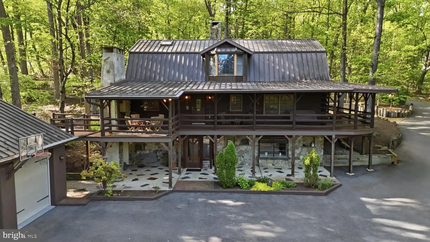 2244 Springtown Hill Road, Hellertown, PA, 18055