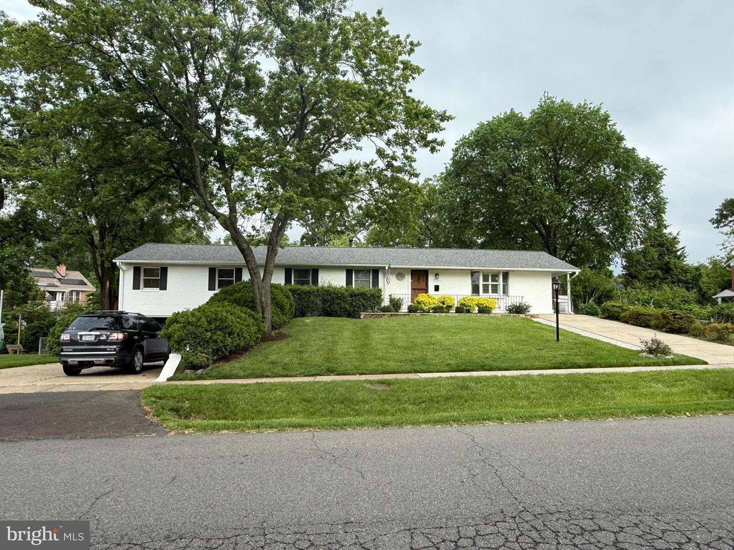 5101 Ampthill Dr