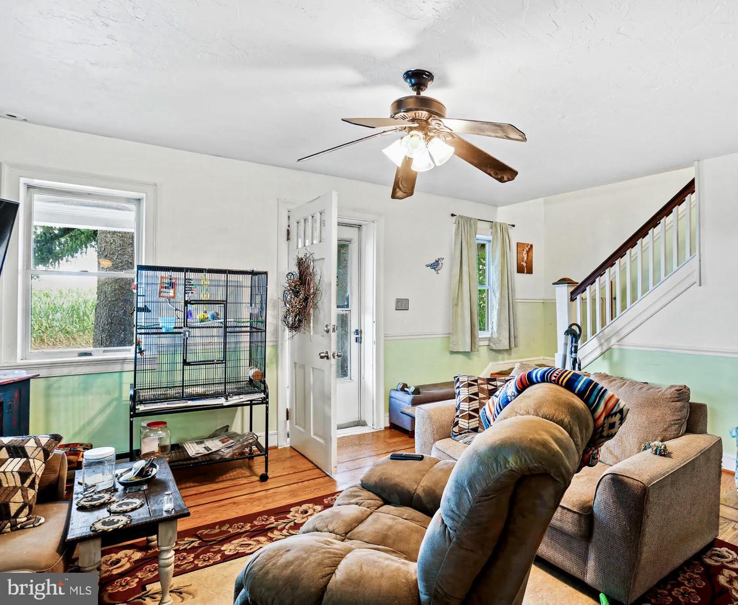 Photo 5 of 19 of 6970 Cannery Rd house