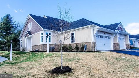 Duplex in Millersville PA 132 Copperstone COURT.jpg