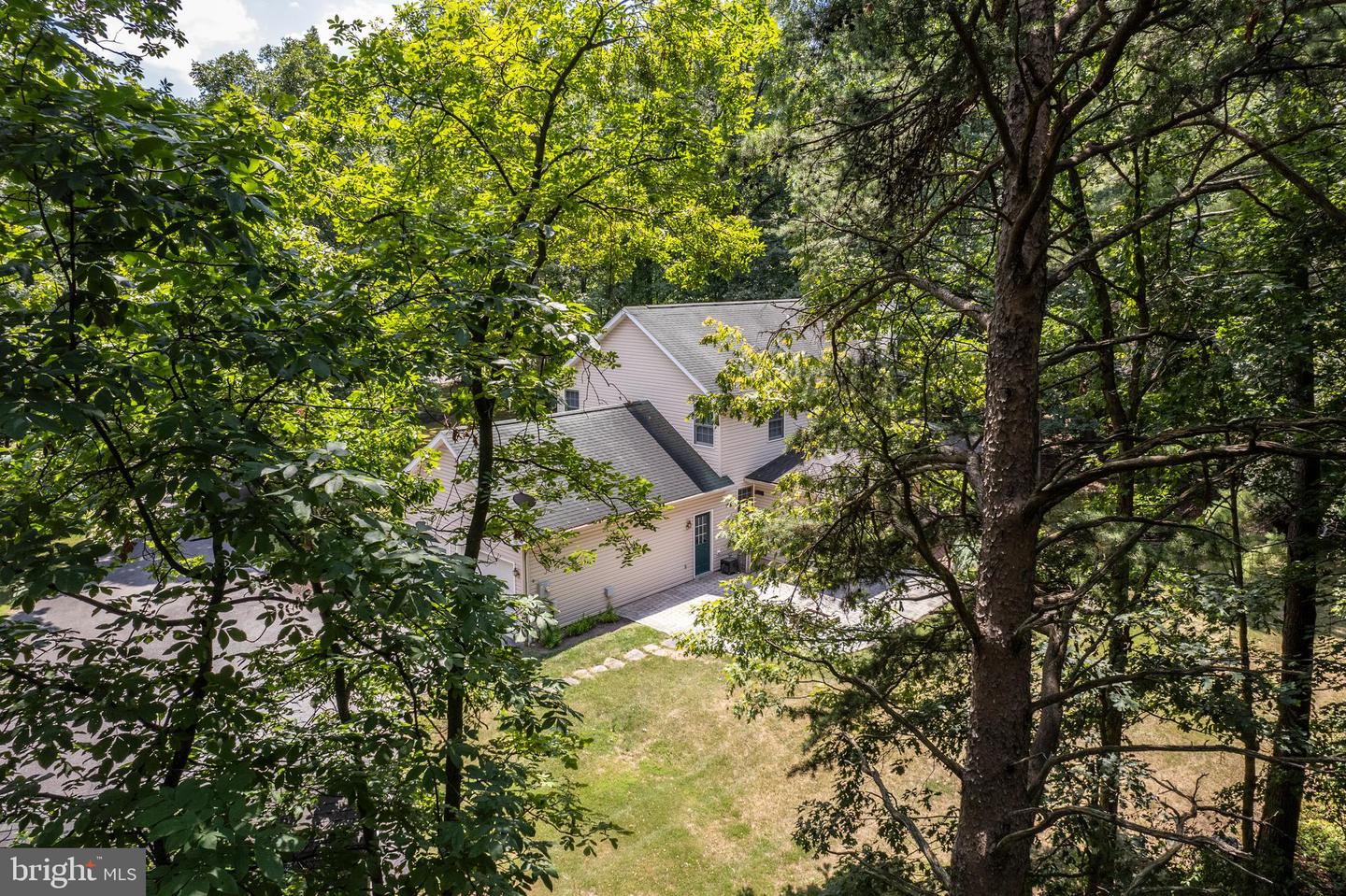 Photo 76 of 96 of 50 White Oak Trl house