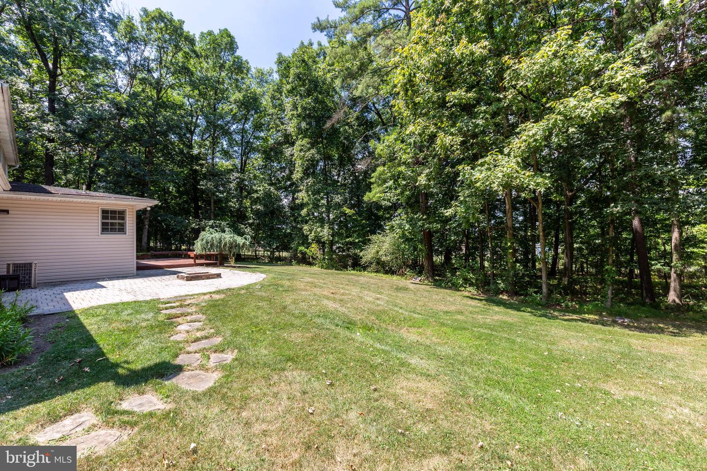 Photo 52 of 96 of 50 White Oak Trl house