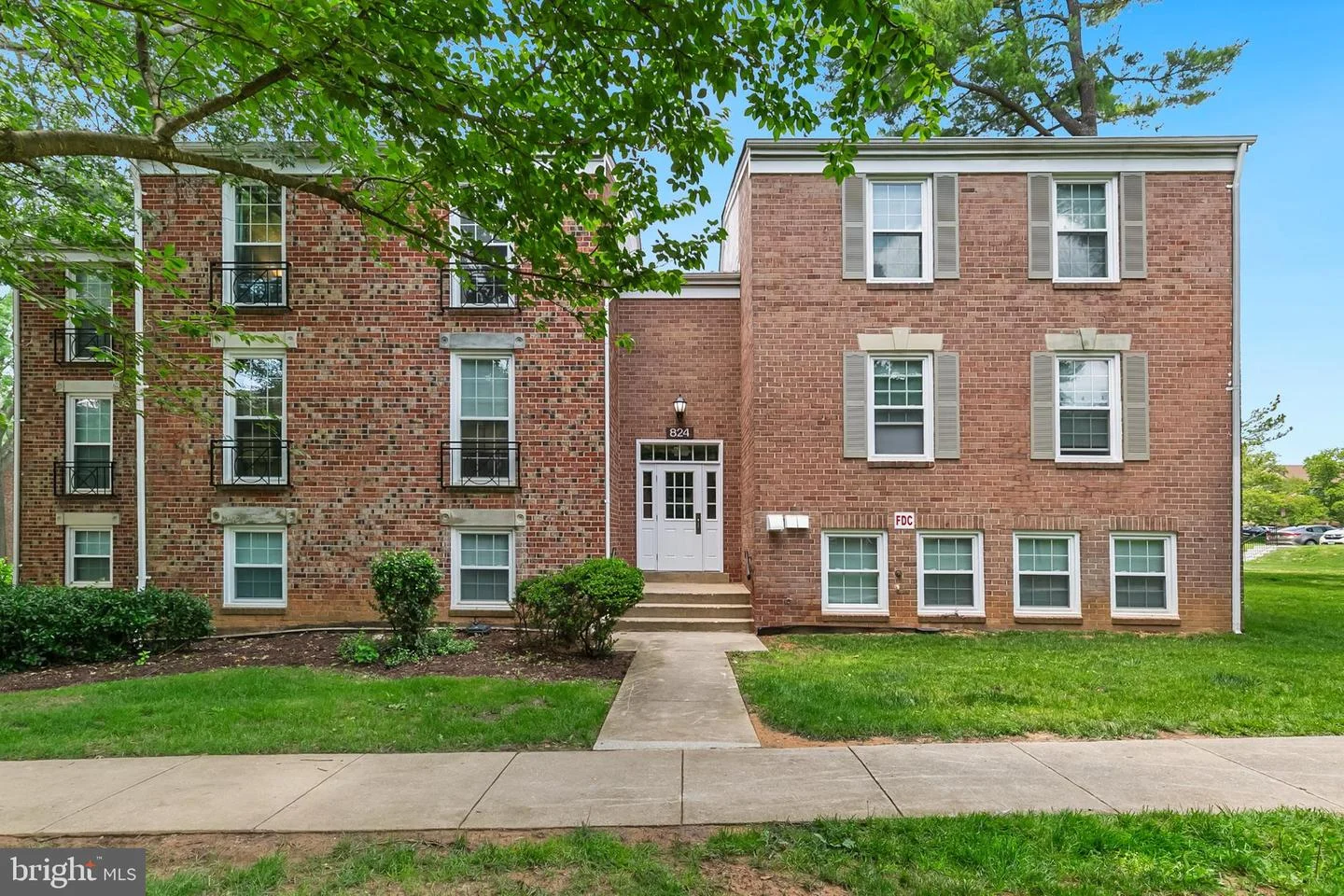 824 Quince Orchard Boulevard Unit 201