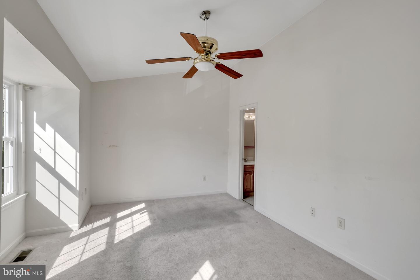 Photo 19 of 28 of 1640 Willowwood Ct townhome