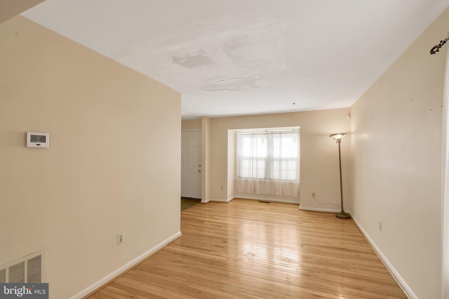 Photo 4 of 28 of 1640 Willowwood Ct townhome