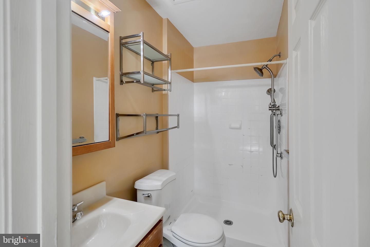 Photo 14 of 28 of 1640 Willowwood Ct townhome