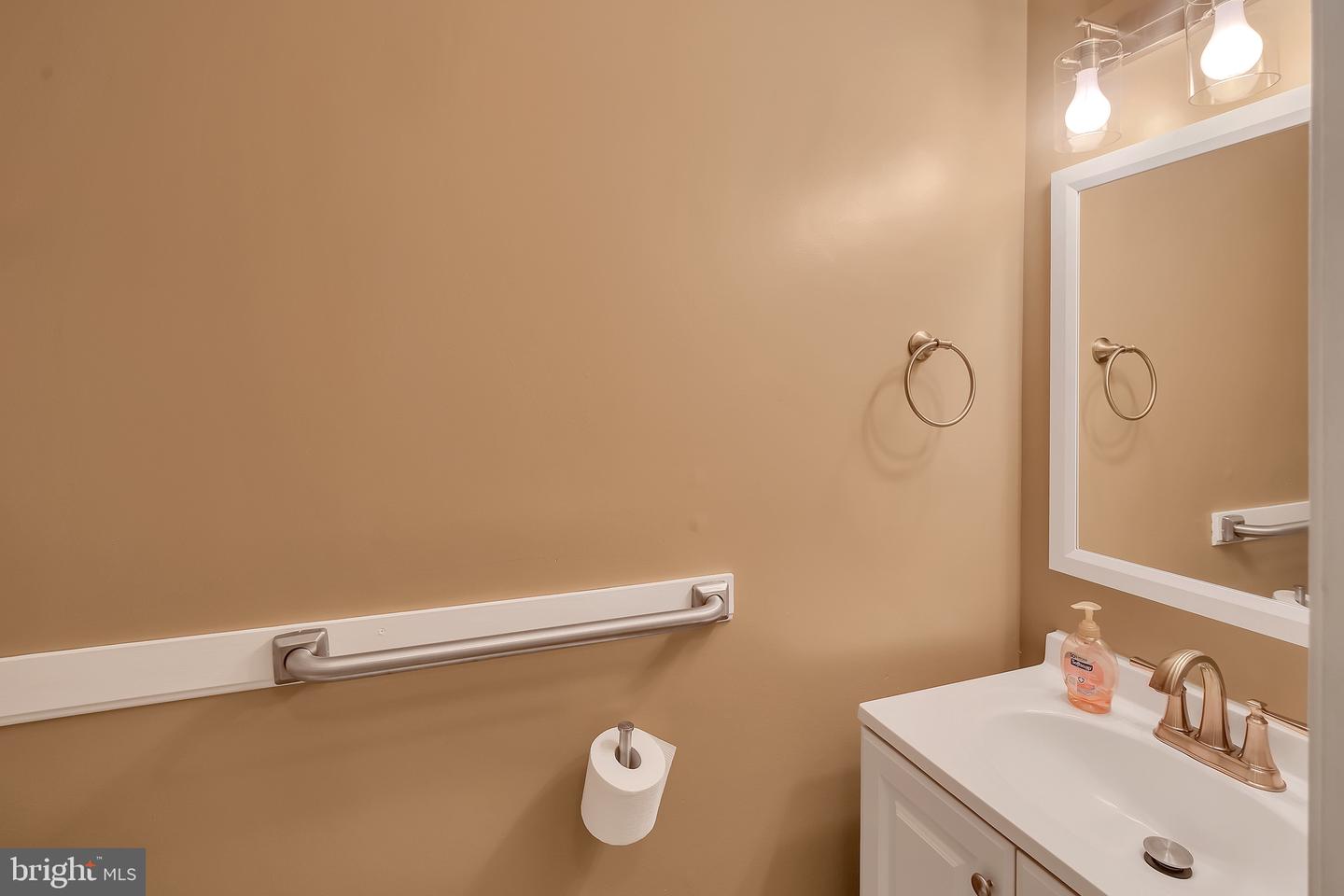 Photo 10 of 28 of 1640 Willowwood Ct townhome