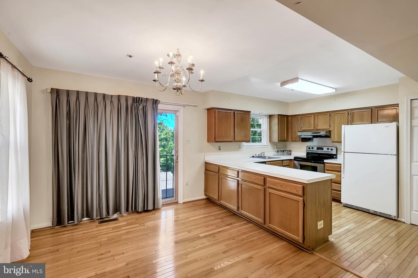 Photo 6 of 28 of 1640 Willowwood Ct townhome