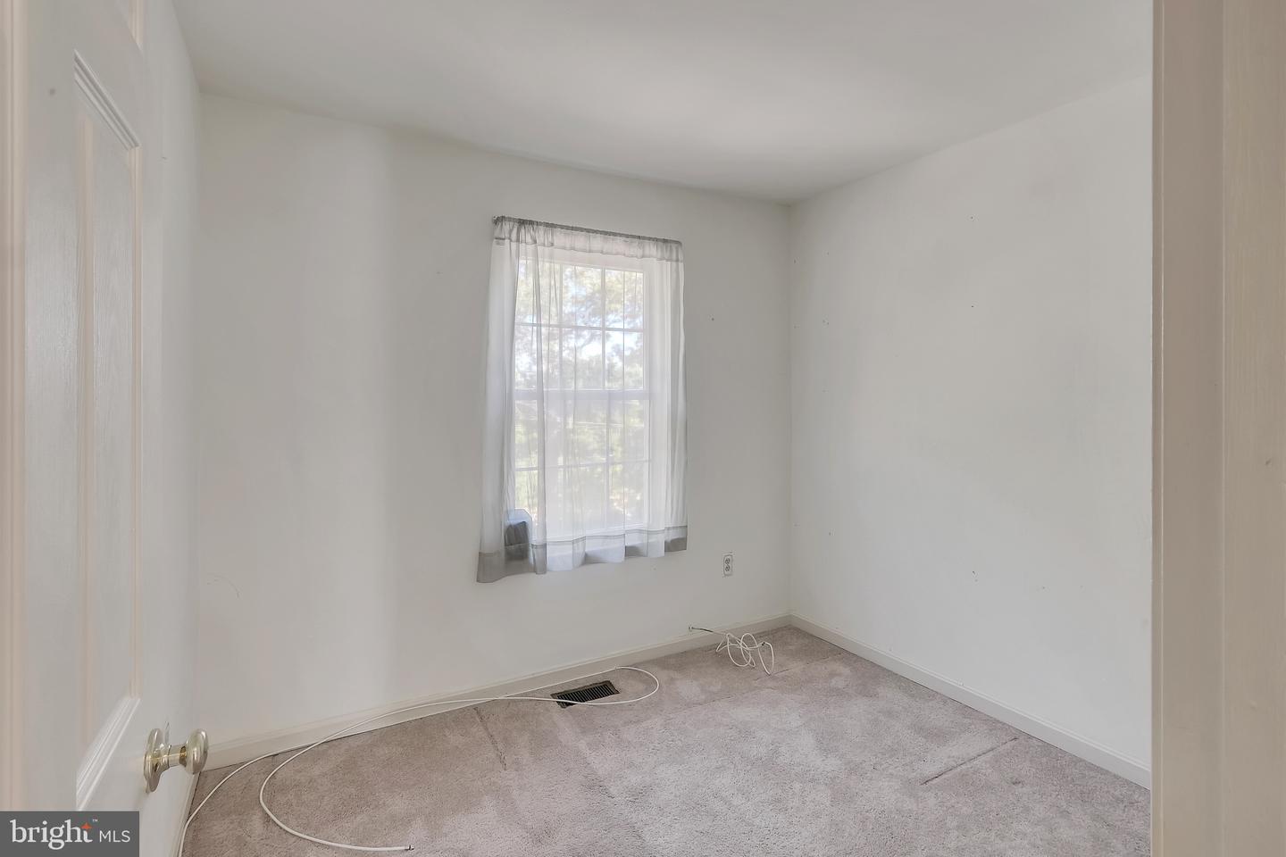 Photo 17 of 28 of 1640 Willowwood Ct townhome