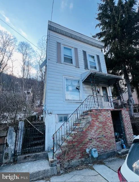 435 Hotel Street