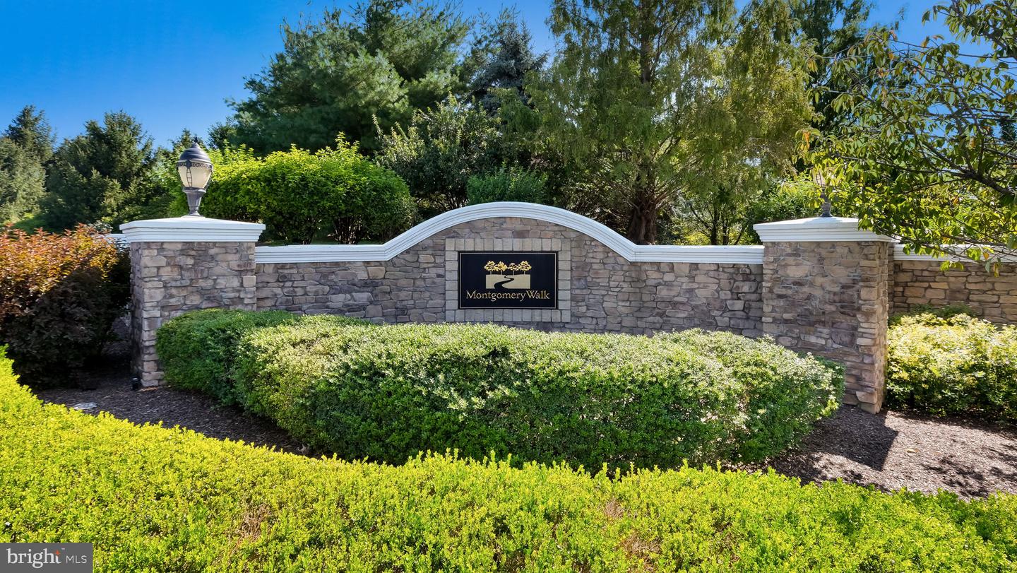 Photo 42 of 43 of 109 Lincoln Dr #232 townhome