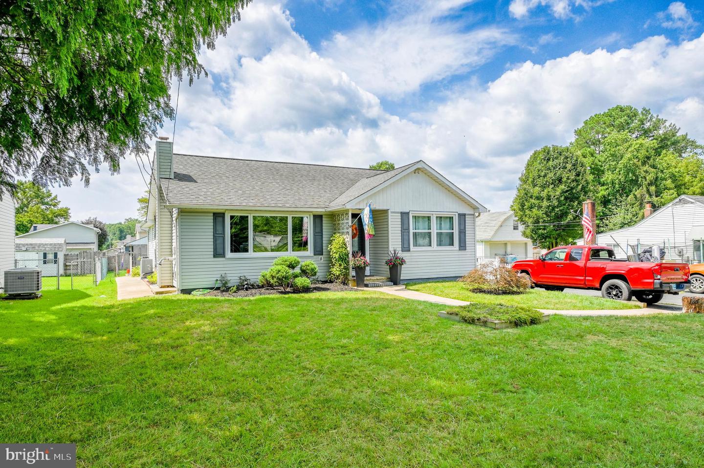 View Middle River, MD 21220 house