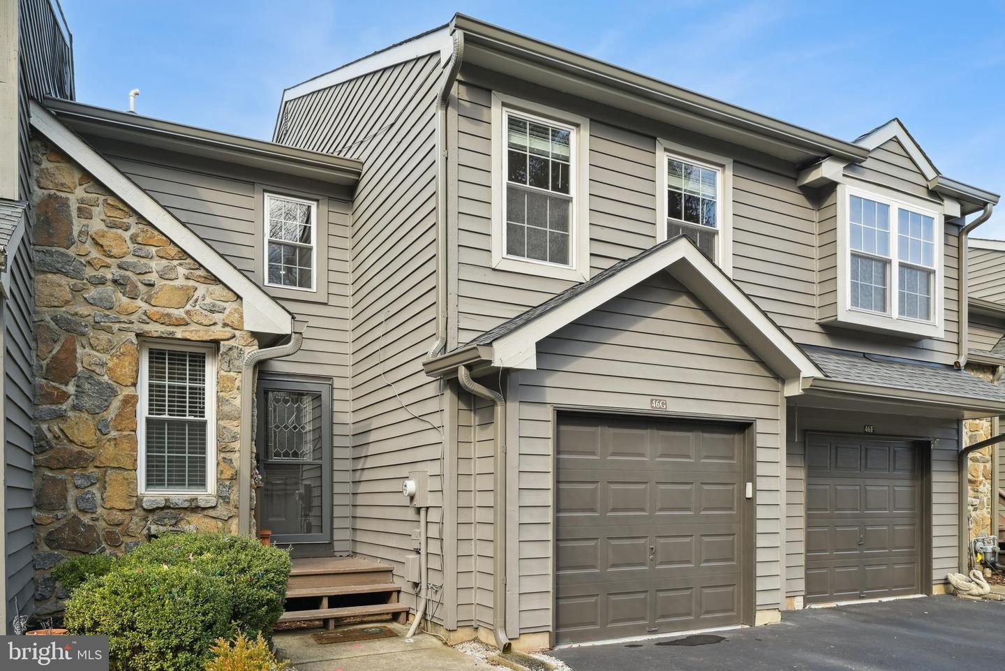 Photo 1 of 35 of 46g Haverhill Ct townhome