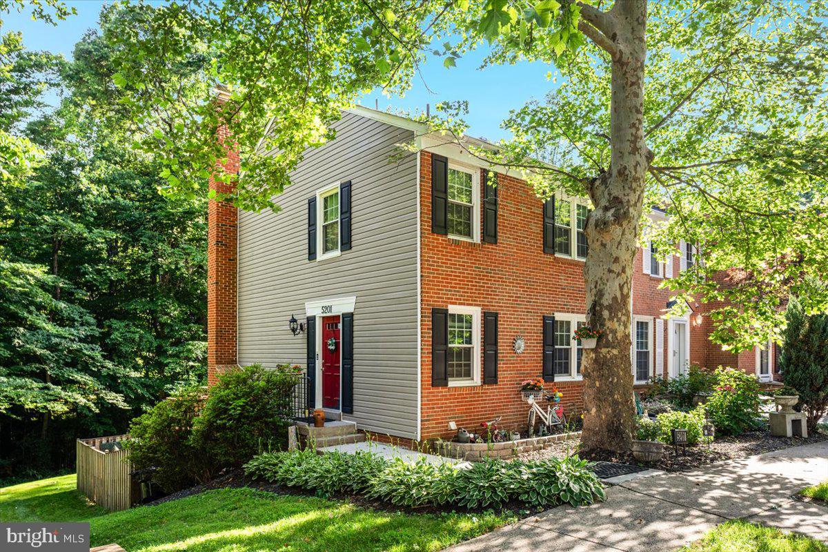 5201 Lonsdale Drive, Springfield, VA, 22151
