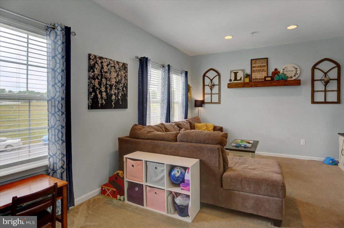 Photo 20 of 40 of 532 Abigail Avenue townhome