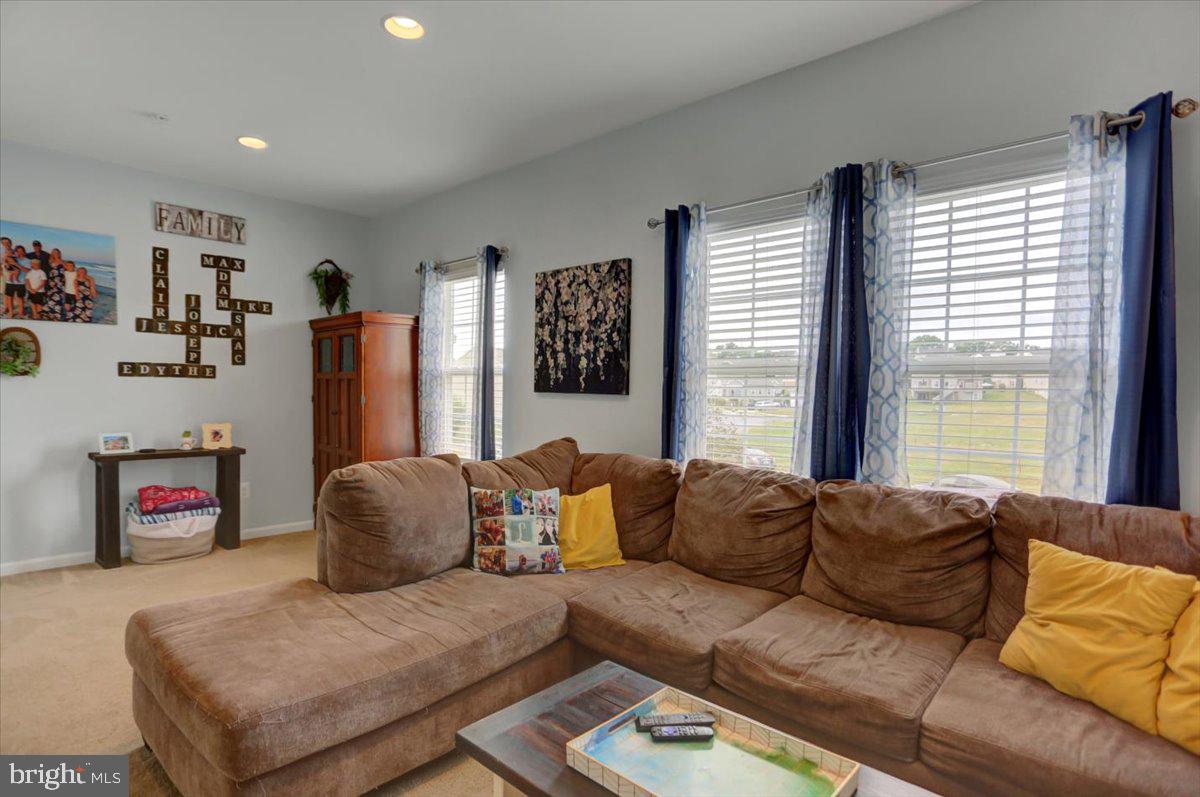 Photo 19 of 40 of 532 Abigail Avenue townhome