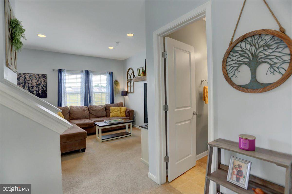 Photo 16 of 40 of 532 Abigail Avenue townhome