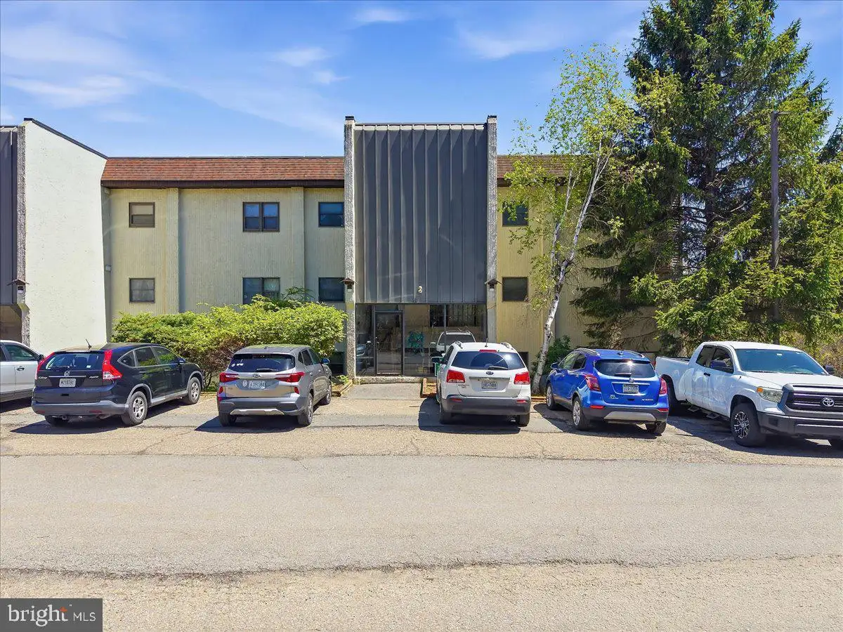 146 Foxfire Drive Unit 101, Mount Pocono, PA, 18344