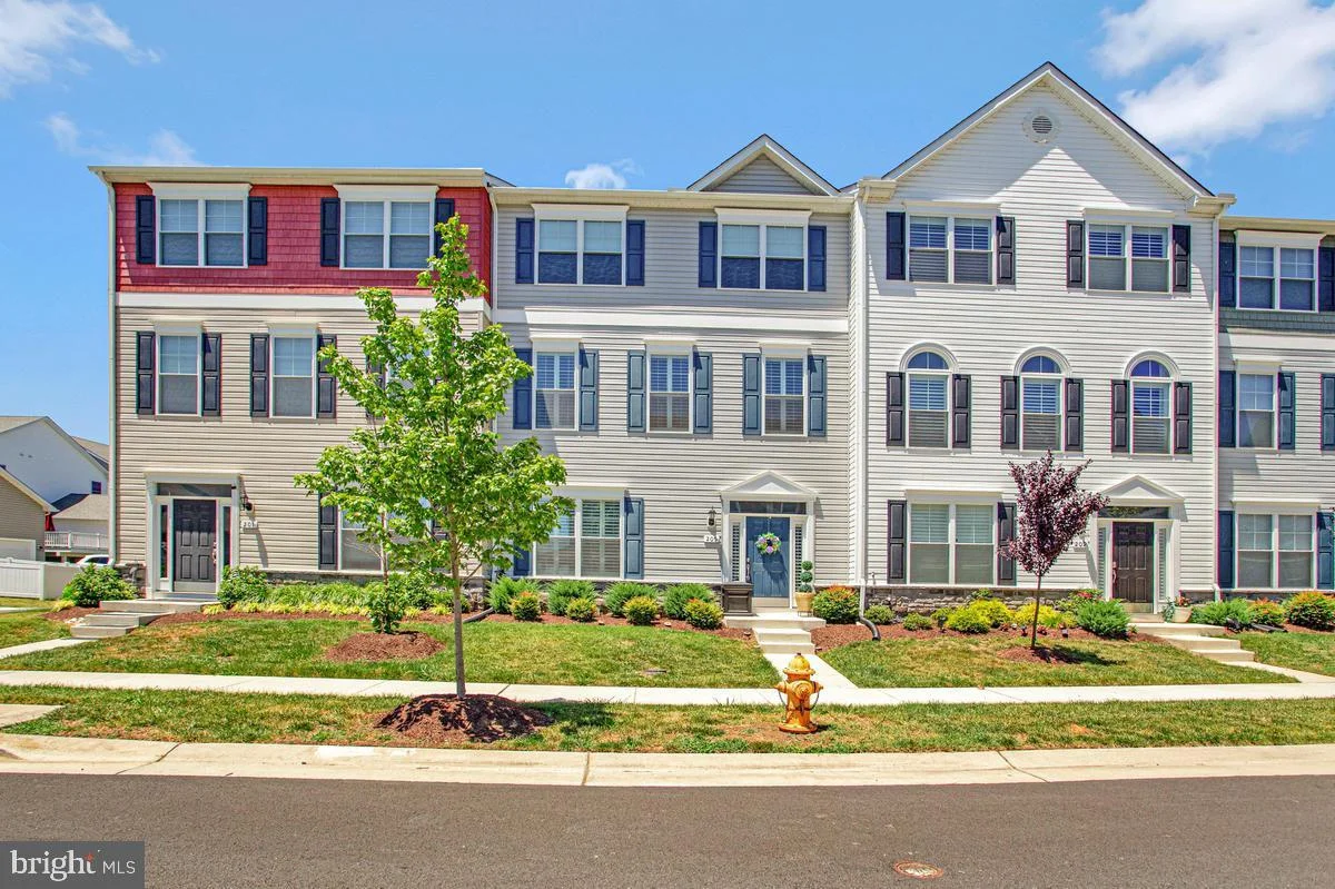 205 Jessica Lyn Ave Ave Unit F-20