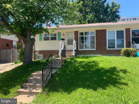 Duplex in Alexandria VA 127 Jasper PLACE.jpg