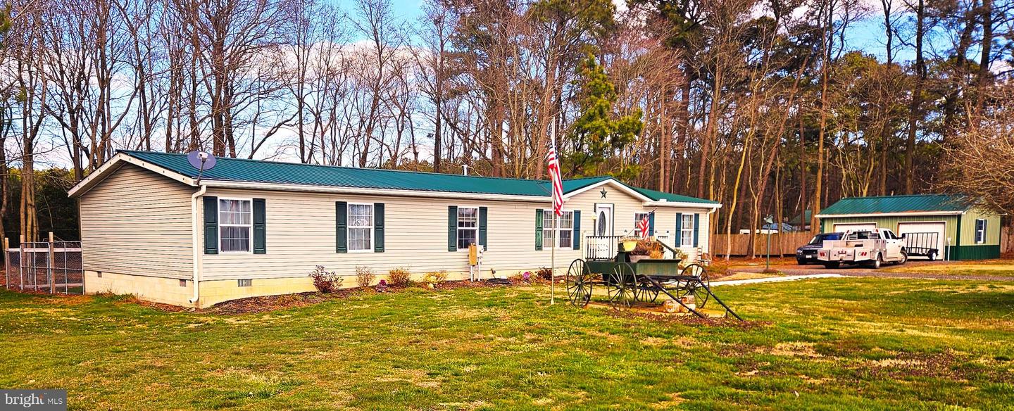 Photo 2 of 24 of 1439 Cedar Hall Rd mobile home