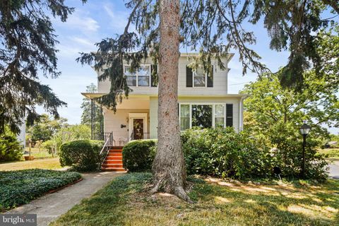 Single Family Residence in Catonsville MD 115 Melvin AVENUE.jpg