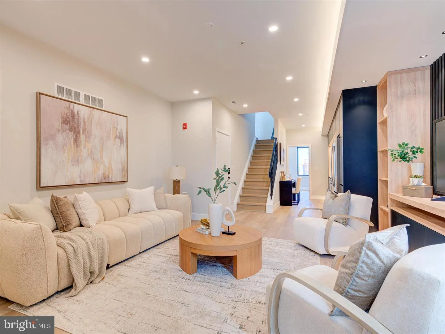 1740 N Marshall Street Unit 3