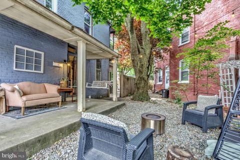 Townhouse in Lancaster PA 326 Frederick STREET 4.jpg