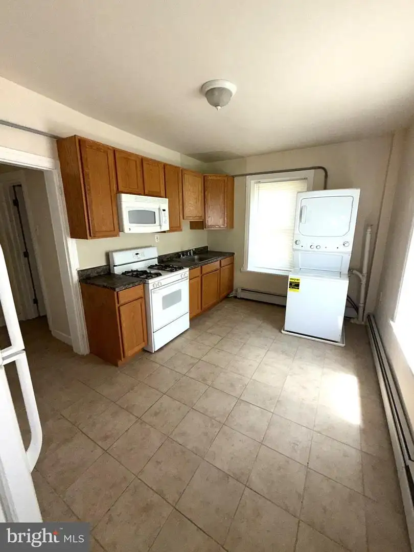 134 W Mount Pleasant Avenue Unit UNIT 2