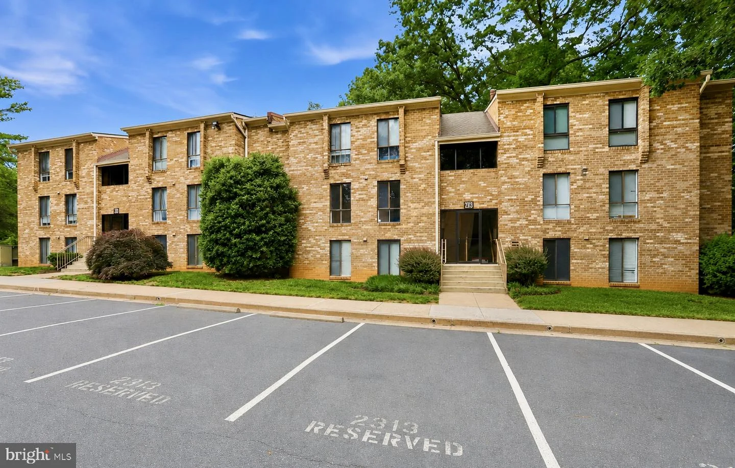 2313 Freetown Court Unit 20/11C