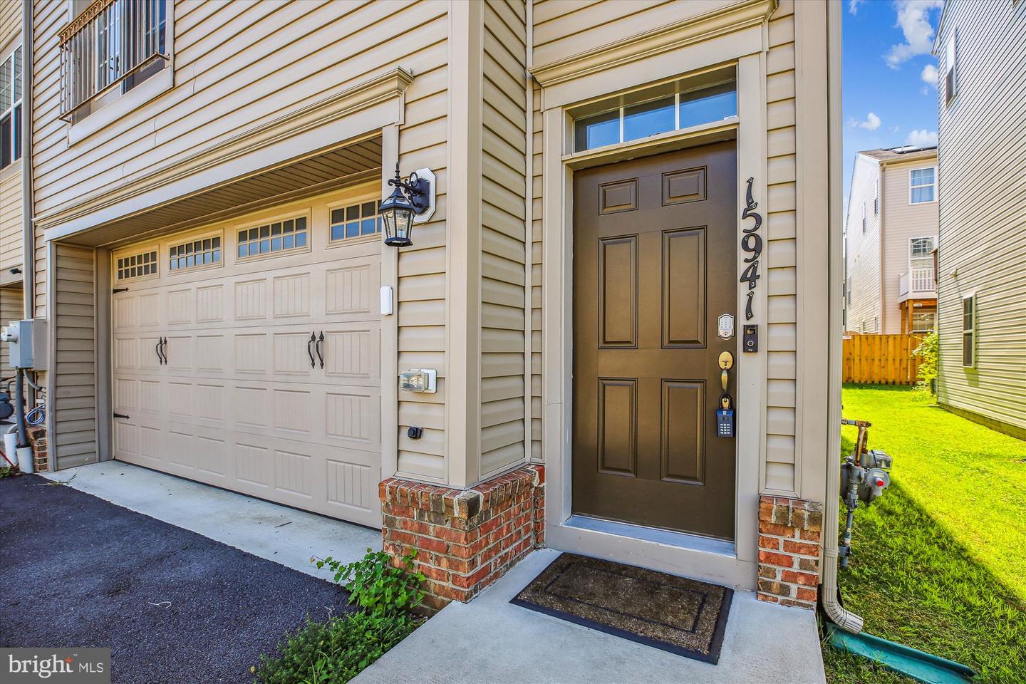 Photo 63 of 71 of 15941 Coolidge Ave townhome