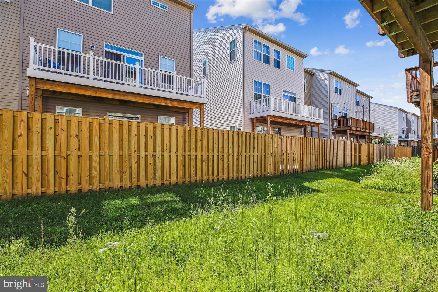 Photo 12 of 71 of 15941 Coolidge Ave townhome