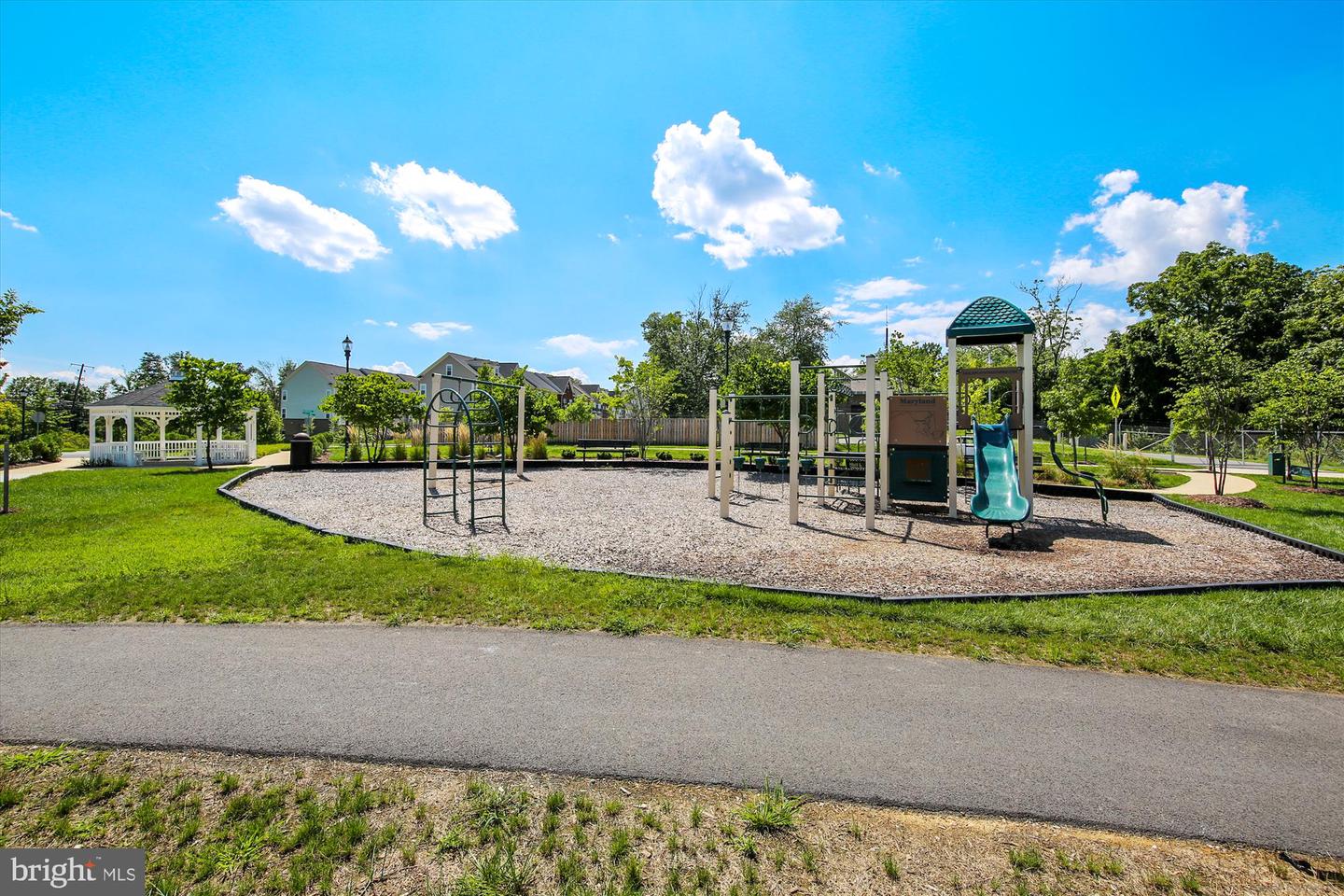 Photo 68 of 71 of 15941 Coolidge Ave townhome