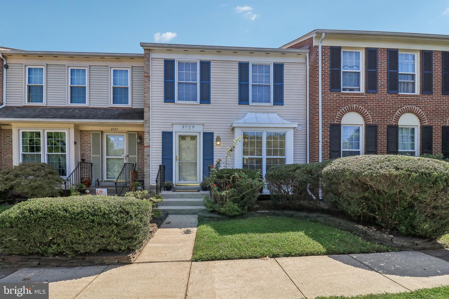 View Fairfax, VA 22033 townhome