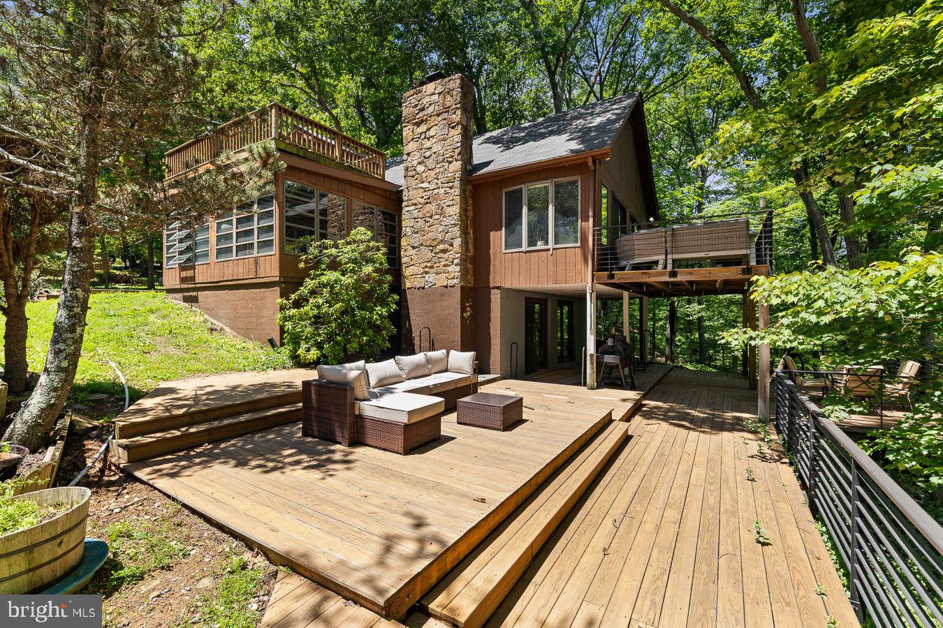 274 Three Oaks Drive, Gore, VA, 22637