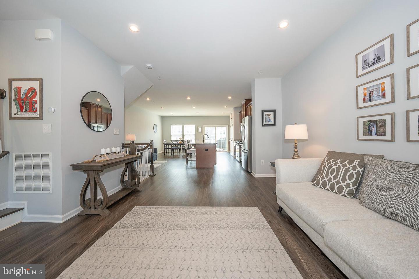 Photo 12 of 41 of 405 Blue Welsh St townhome