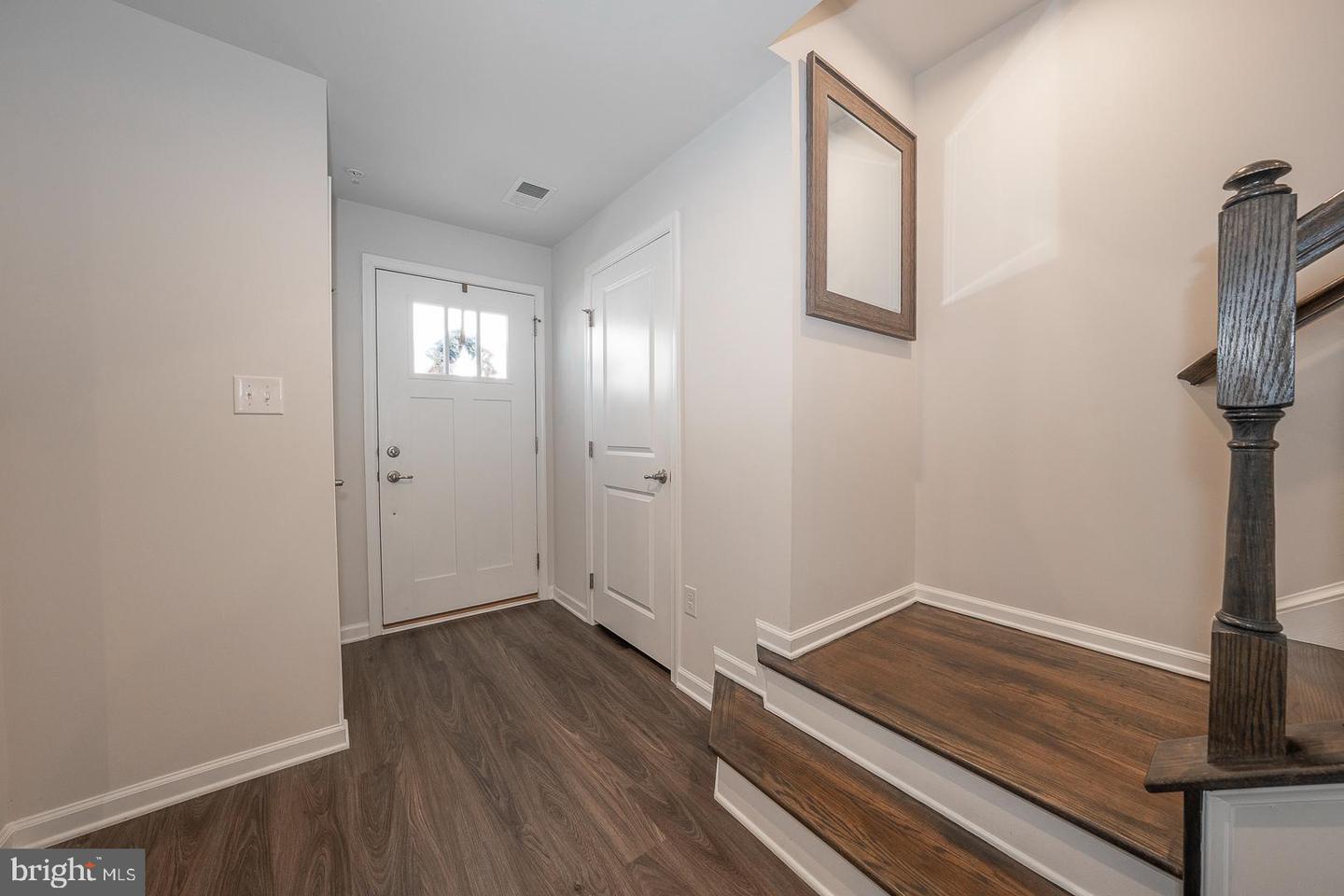 Photo 4 of 41 of 405 Blue Welsh St townhome