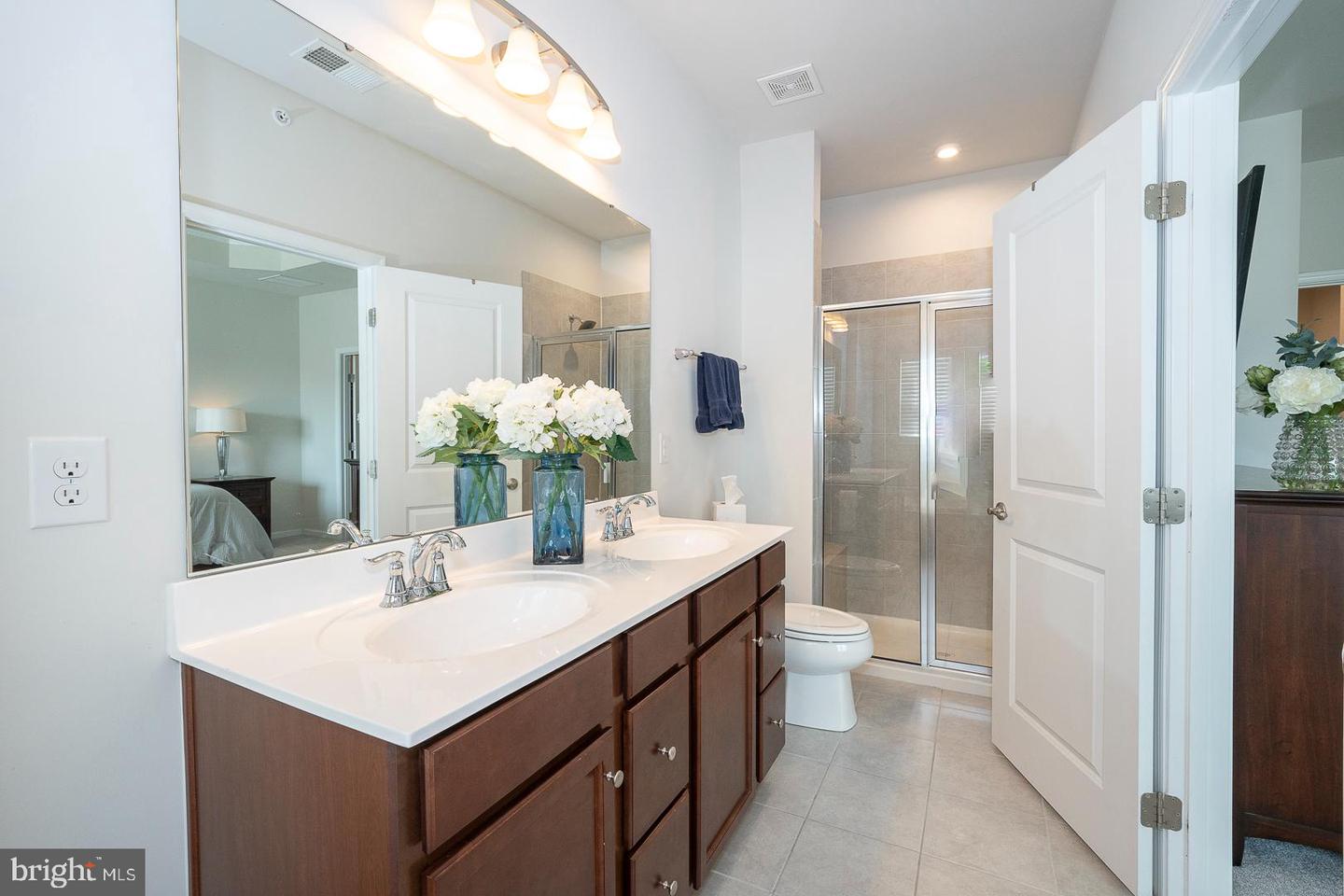 Photo 27 of 41 of 405 Blue Welsh St townhome