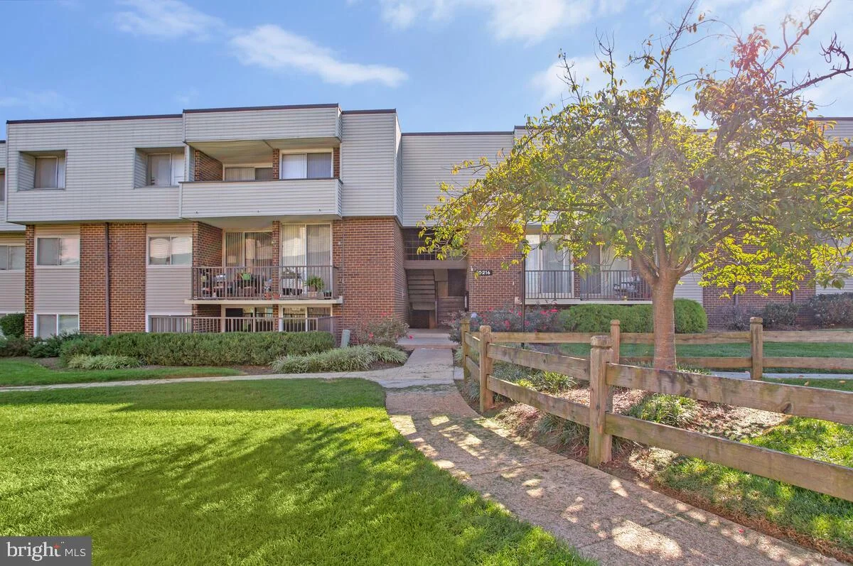 10216 Prince Place Unit 9-204