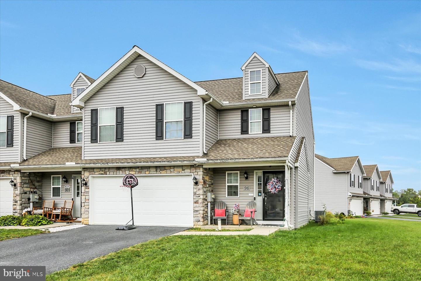 View Palmyra, PA 17078 townhome