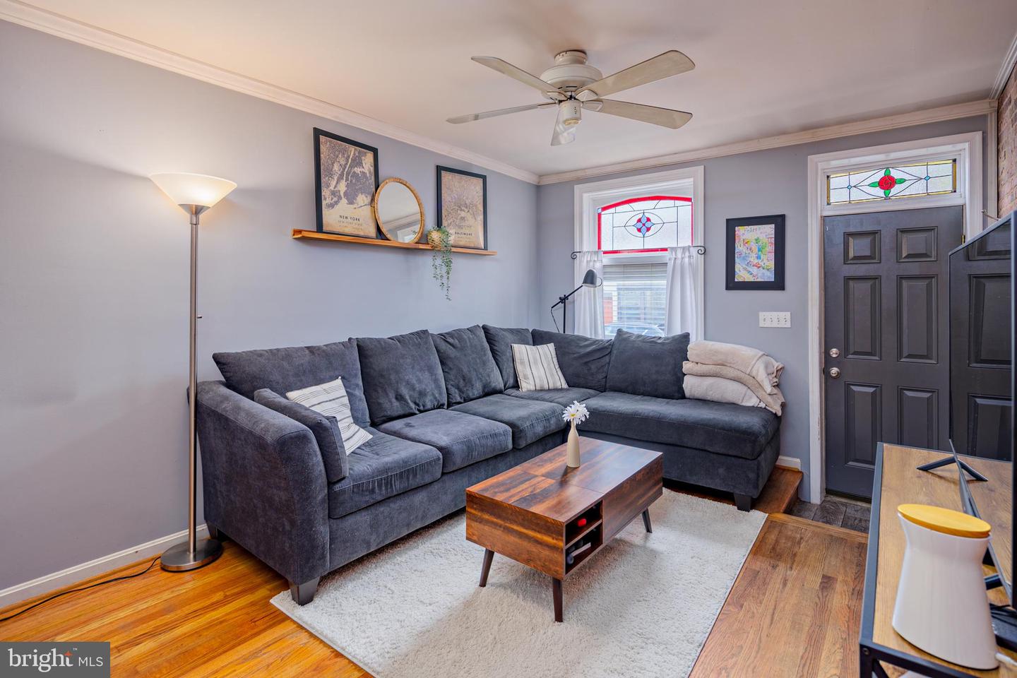 Photo 2 of 36 of 504 S Curley St townhome