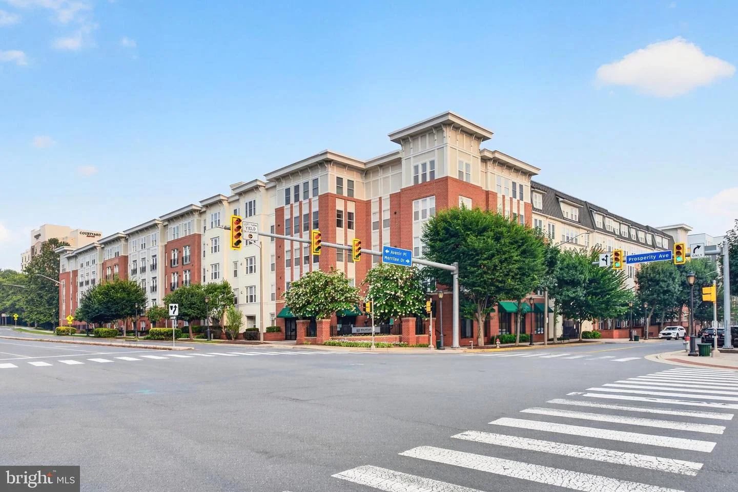 2655 Prosperity Avenue Unit 311
