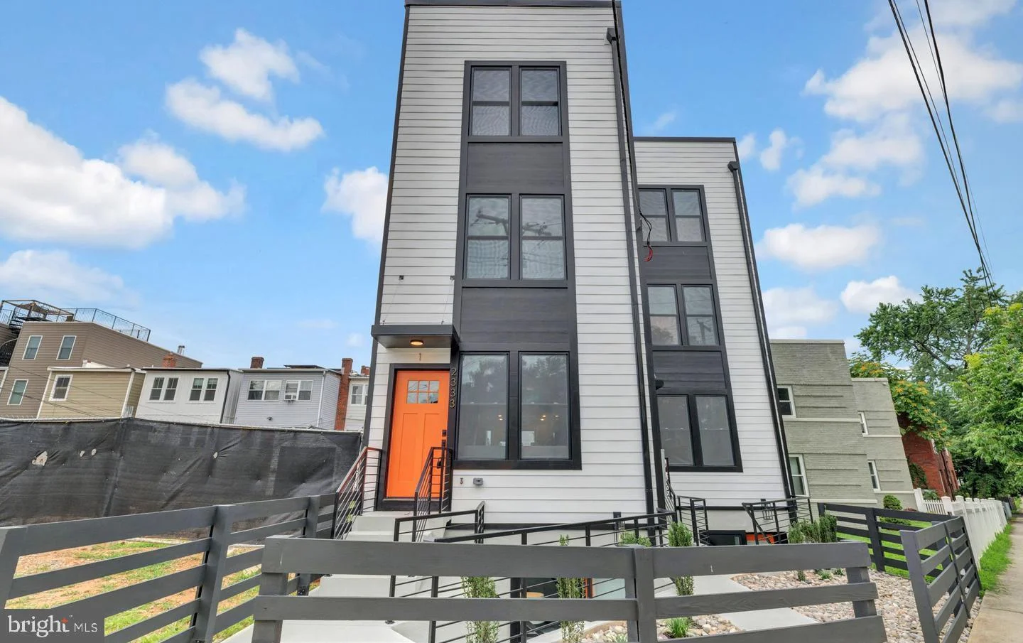 2333 Fairlawn Avenue SE Unit 1