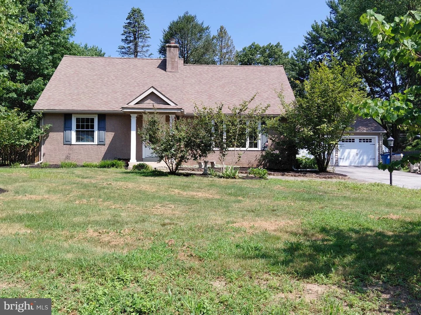 11 Manor Drive