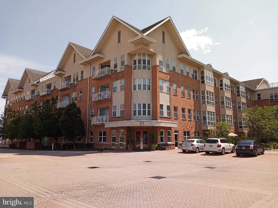 23 Pierside Drive Unit 203